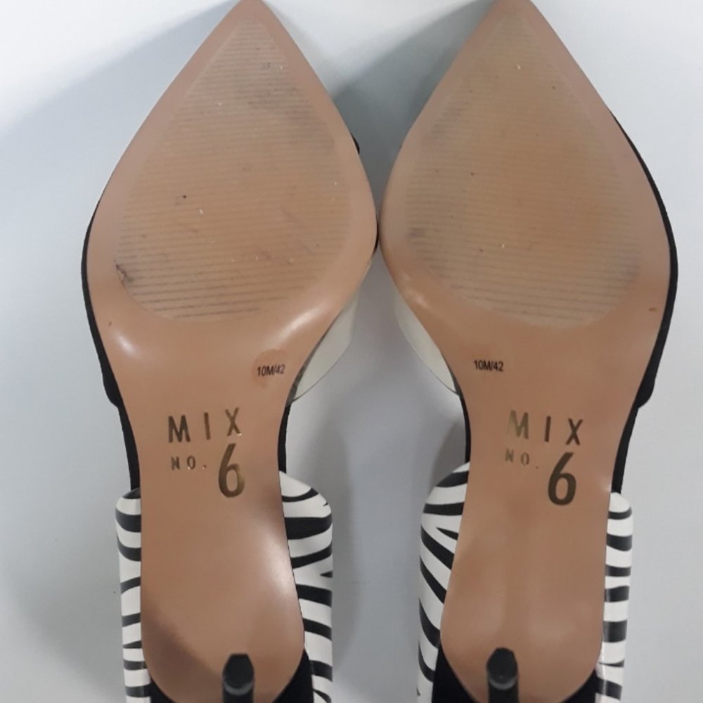 Mix No. 6 Black Pointed Toe Pumps with Zebra Print Heel size 10 - Picture 12 of 13
